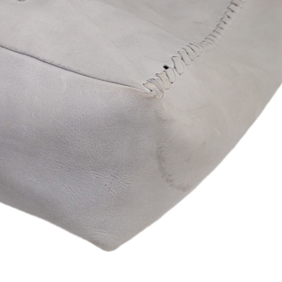 Vallimanca Tote handmade leather bag in light gray color - Picture 10 of 10